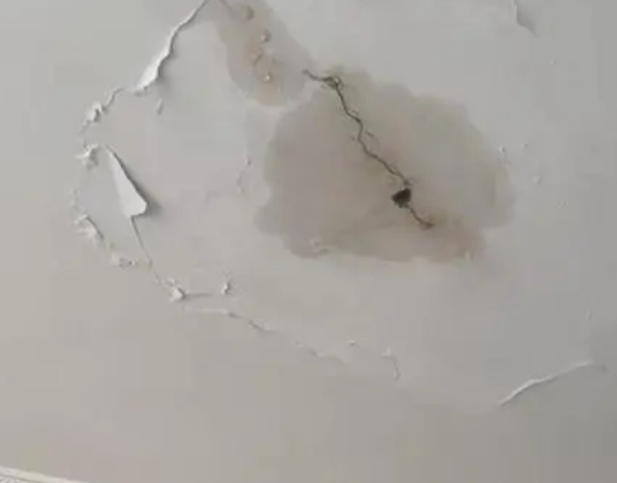 全椒阳台漏水维修公司分享下屋面防水工程质量问题原因分析